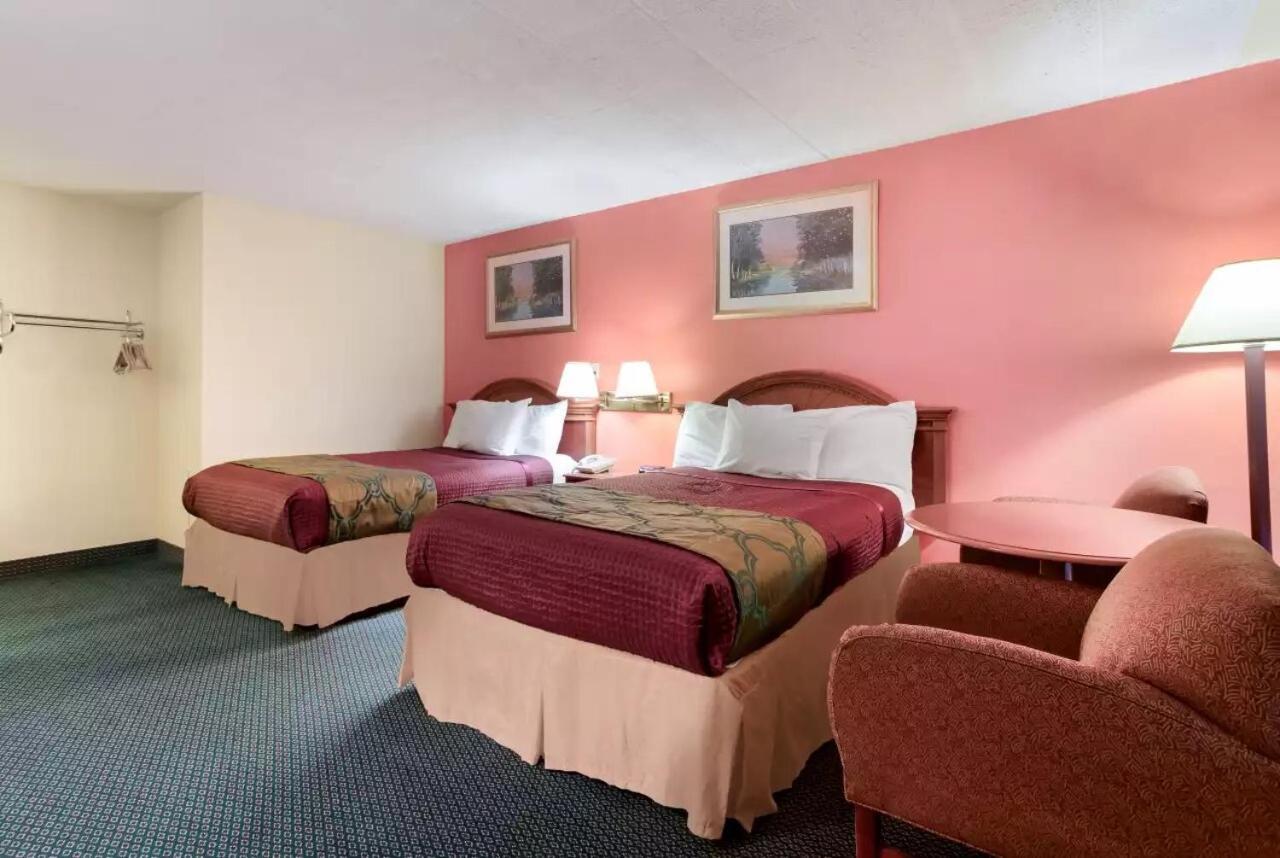 Royal Inn Clearfield Zewnętrze zdjęcie
