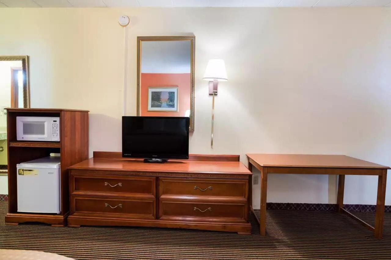 Royal Inn Clearfield Zewnętrze zdjęcie