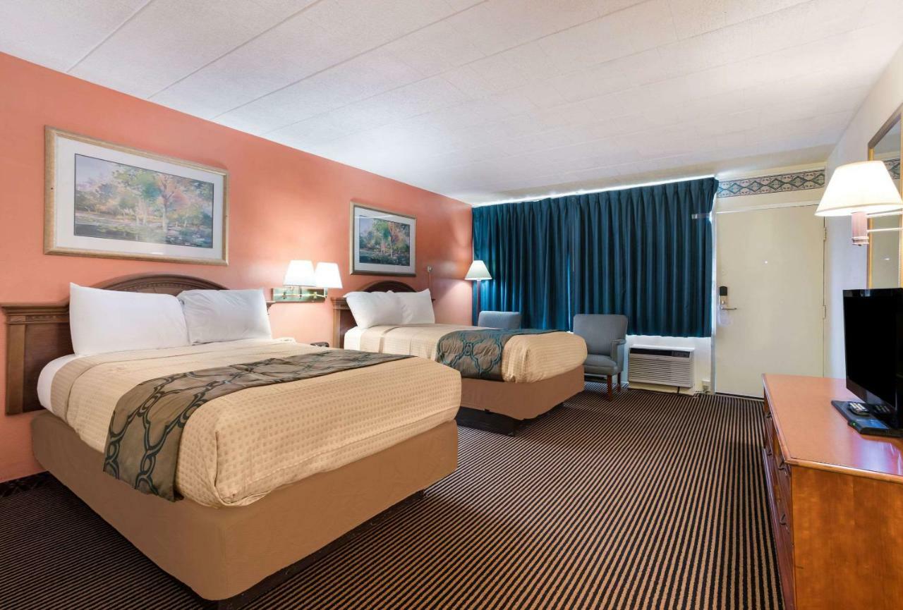 Royal Inn Clearfield Zewnętrze zdjęcie